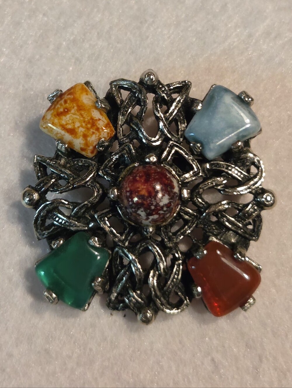 Vintage Scottish Revival Cabachon Celtic Brooch / Pin